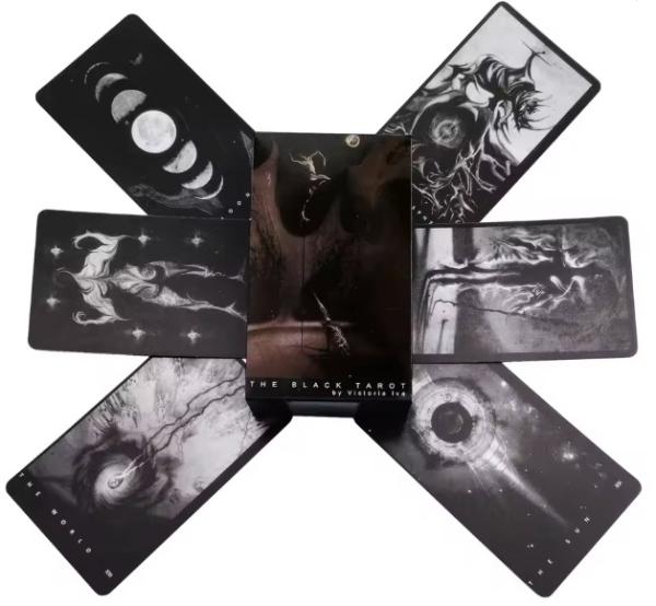 The Black Tarot by Victoria Iva – Mystisches Tarot-Deck in Schwarz-Weiß